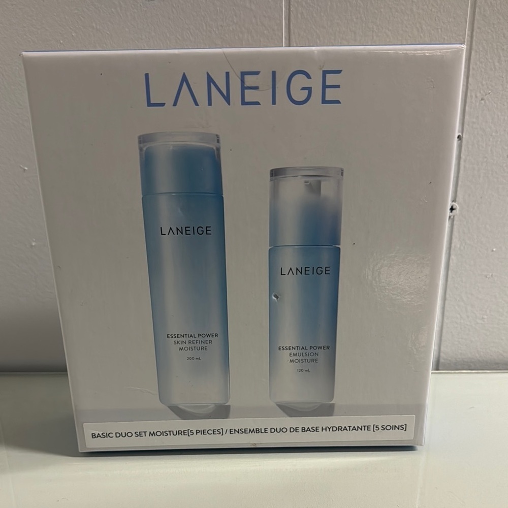 NEW LANEIGE Essential Power Skin Refiner and Emulsion Set